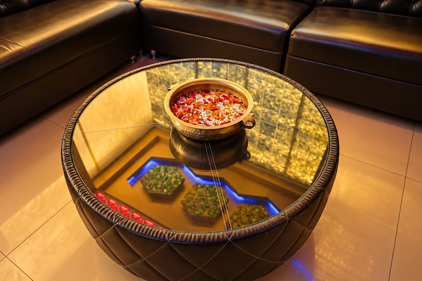 Floral welcome bowl on a round glass table